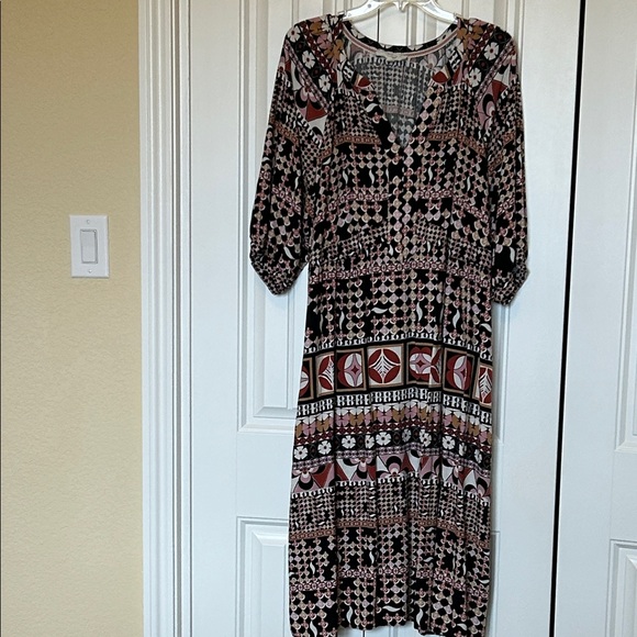 Westbound Dresses & Skirts - Westbound Black, Pink & Brown Geometric Midi Dress